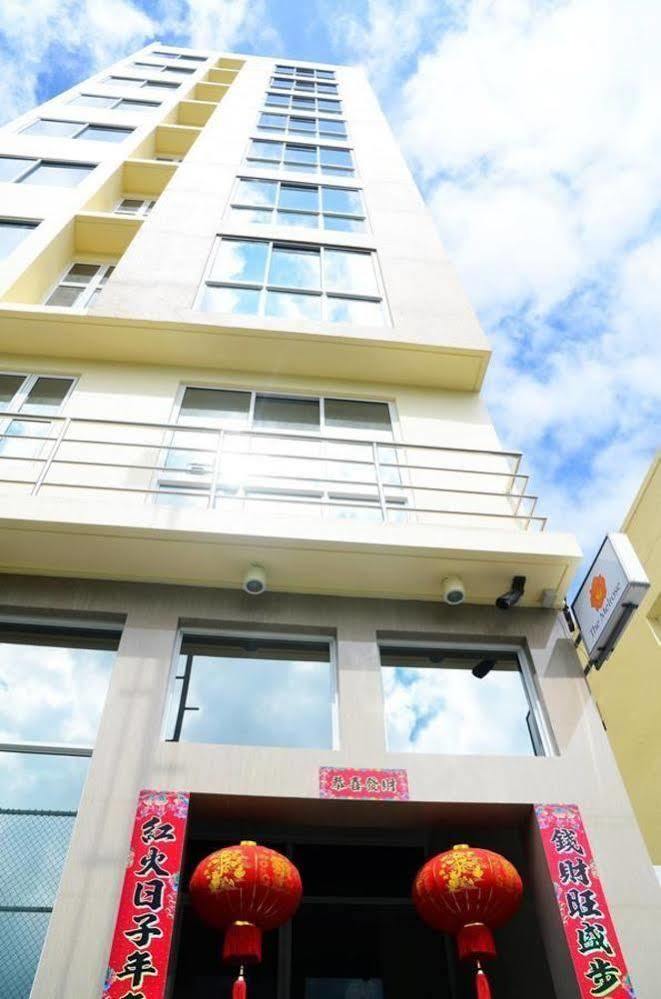 The Melrose Hotel Male Exterior photo